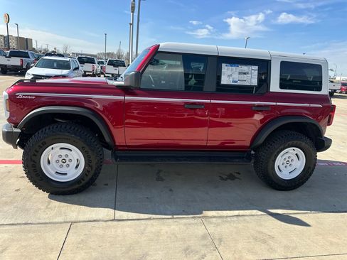 New 2025 Ford Bronco Heritage Edition image 2