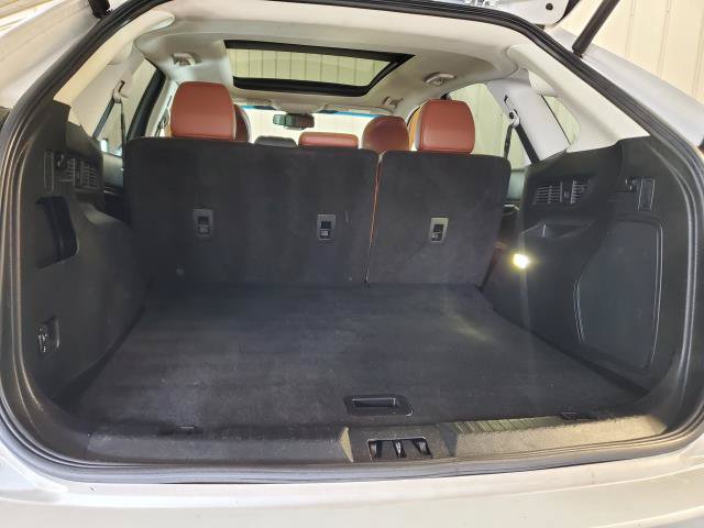 Used 2015 Ford Edge Titanium w/ Equipment Group 302A AWD/4WD image 8