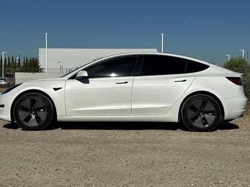 Used 2023 Tesla Model 3 Standard Range RWD image 6