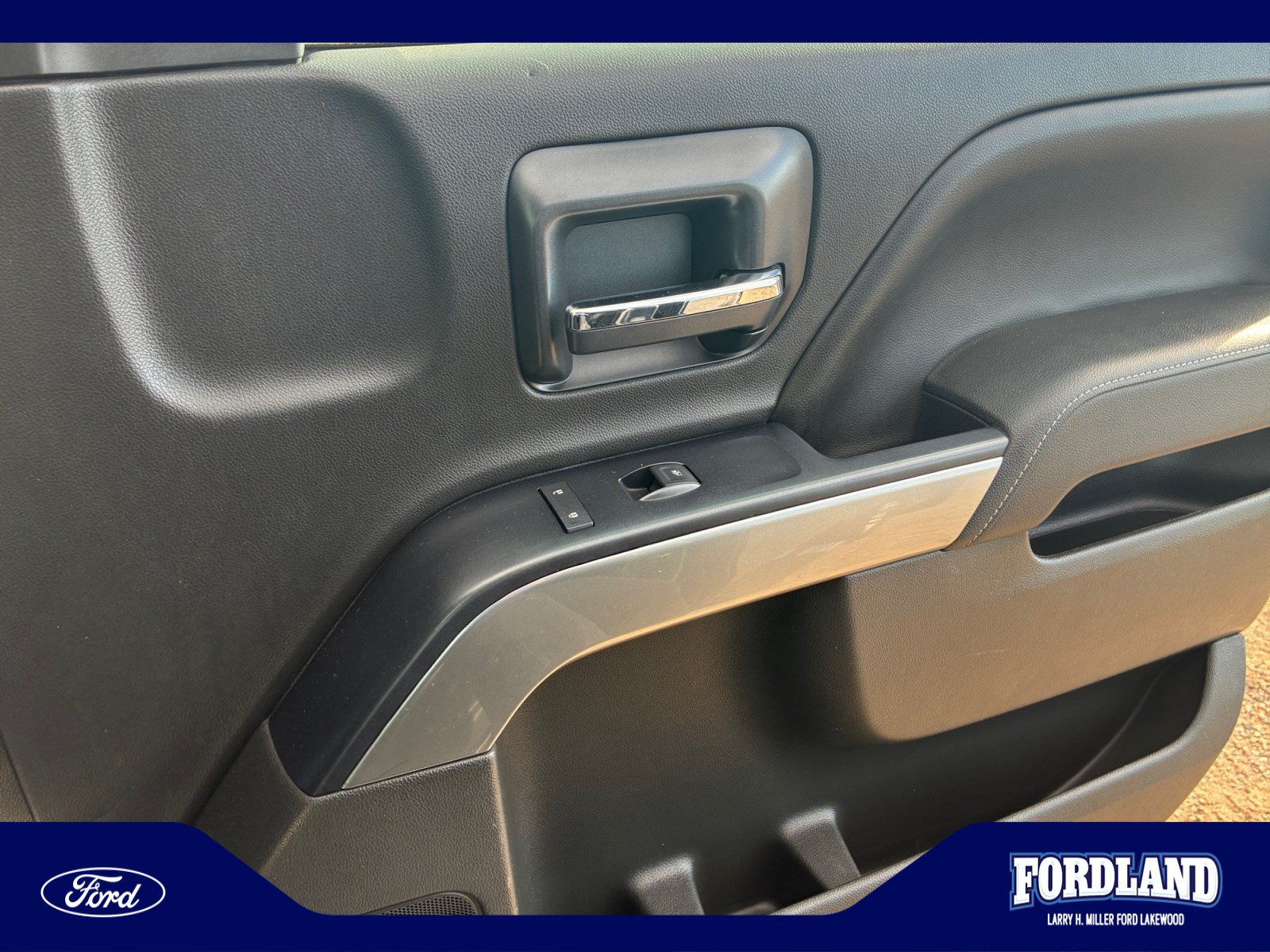 Used 2014 Chevrolet Silverado 1500 LT AWD/4WD image 16
