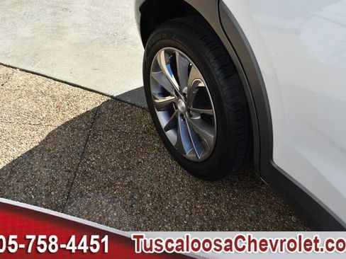 Used 2023 Buick Encore GX Essence w/ Experience Buick Package image 15