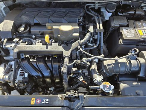 Certified 2023 Kia Rio LX image 30