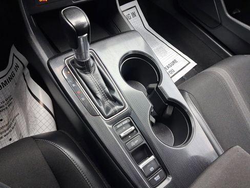 Used 2022 Honda Civic Sport image 13