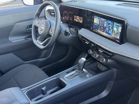New 2026 Nissan Kicks S FWD image 5