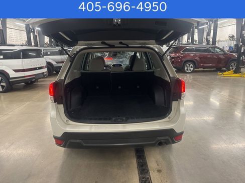 Used 2021 Subaru Forester Premium image 30