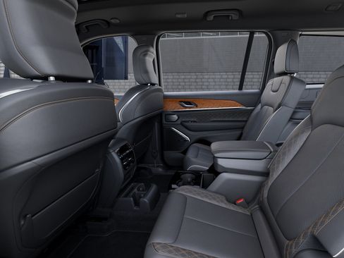 New 2026 Jeep Grand Cherokee L Summit AWD/4WD image 31