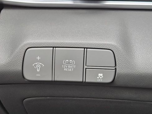 New 2026 Hyundai Elantra Hybrid FWD image 16