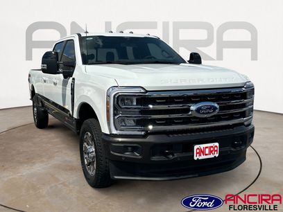 New 2025 Ford F350 King Ranch w/ FX4 Off-Road Package