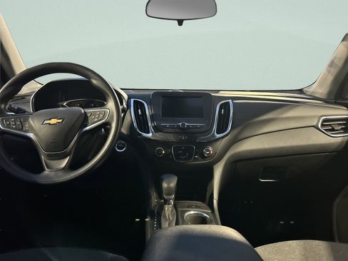 Used 2023 Chevrolet Equinox LT w/ LPO, Floor Liner Package image 17