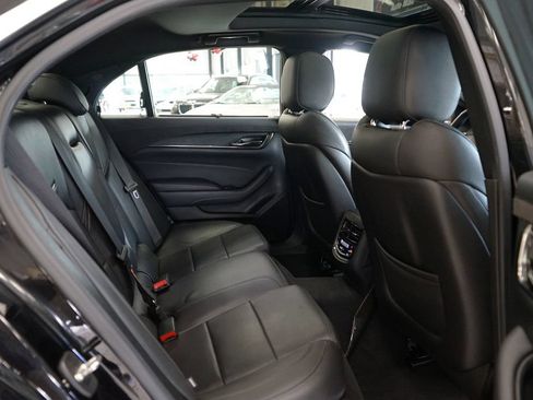 Used 2018 Cadillac CTS Vsport Premium Luxury RWD image 15