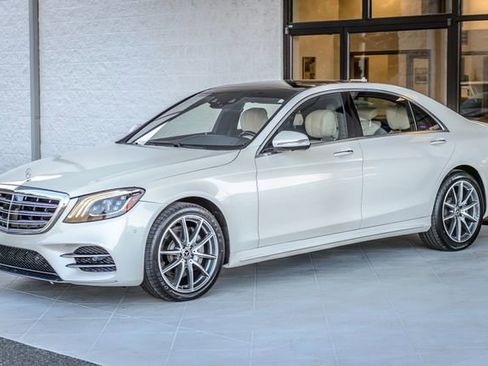 Used 2018 Mercedes-Benz S 560 4MATIC Sedan image 6