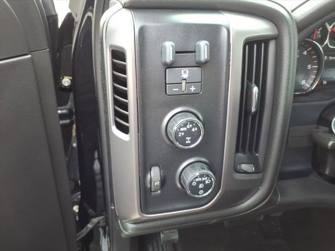 Used 2014 GMC Sierra 1500 SLT w/ All-Terrain Package image 27