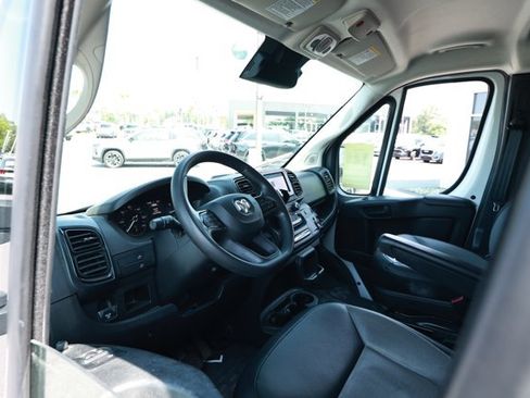 Used 2023 RAM ProMaster 2500 FWD image 22