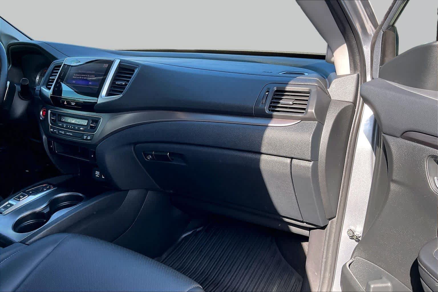 Used 2020 Honda Ridgeline RTL image 19