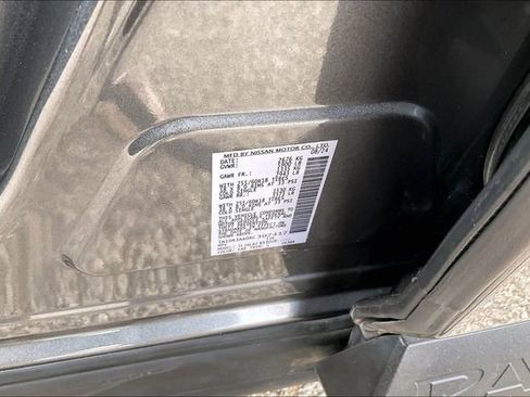 Certified 2024 Nissan Pathfinder S FWD image 32