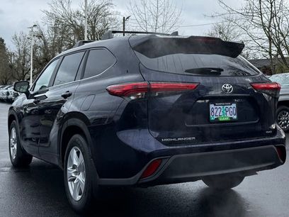 Used 2023 Toyota Highlander L