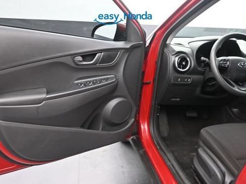 Used 2022 Hyundai Kona SEL FWD image 17