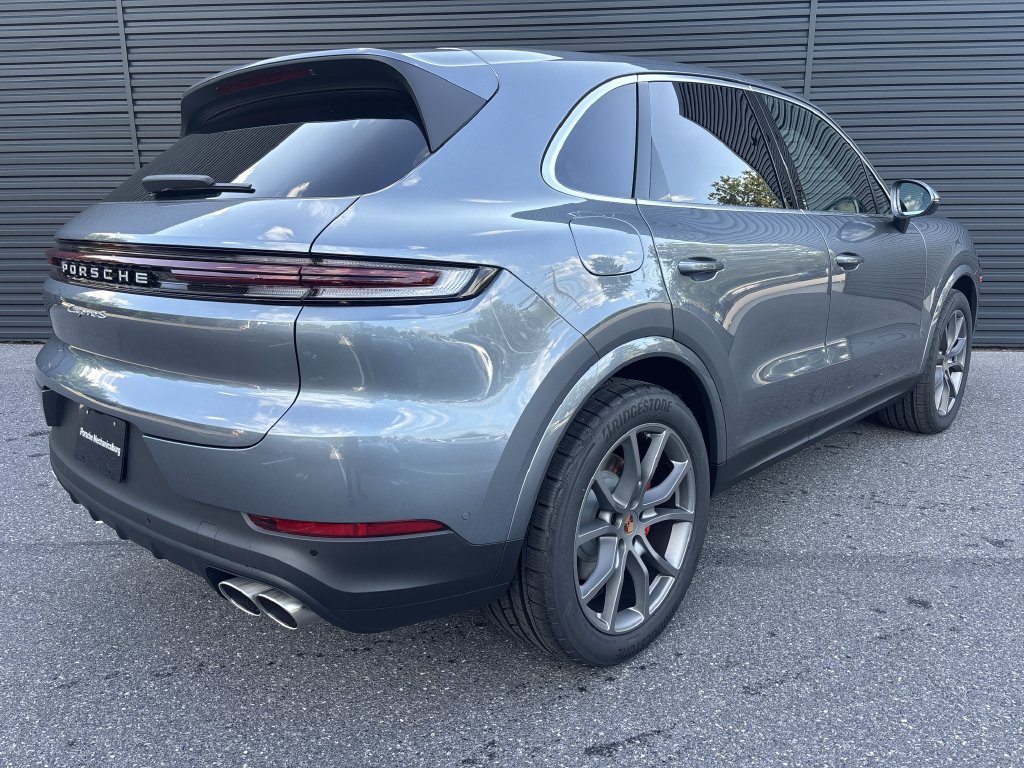 New 2026 Porsche Cayenne S AWD/4WD image 5
