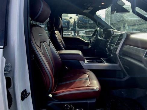 Used 2019 Ford F250 Platinum w/ Platinum Ultimate Package image 23