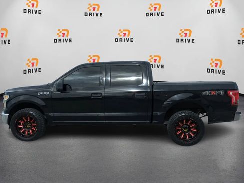 Used 2017 Ford F150 XLT image 8