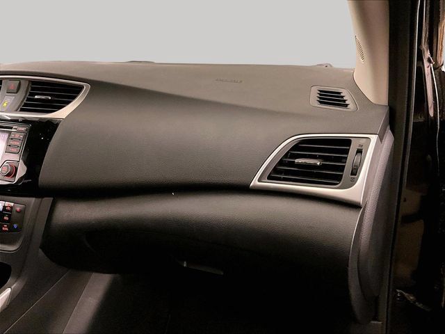 Used 2018 Nissan Sentra SV FWD image 15