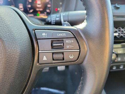 Used 2023 Honda Accord Sport image 19