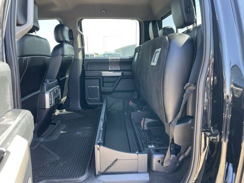 Used 2017 Ford F250 Lariat w/ Chrome Package image 57