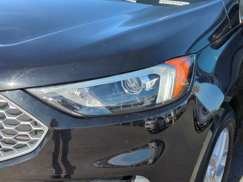 Used 2023 Ford Edge SEL image 10