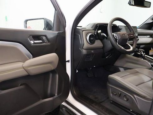 New 2026 Chevrolet Colorado ZR2 image 8