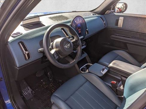 Certified 2025 MINI Cooper Countryman S image 10