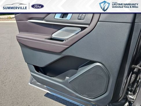 New 2026 Ford Explorer Platinum RWD image 33