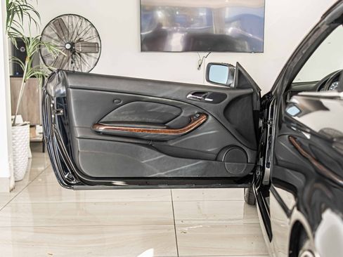 Used 2001 BMW 330Ci Convertible image 31