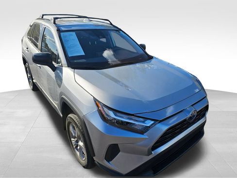 Used 2024 Toyota RAV4 LE AWD/4WD image 2