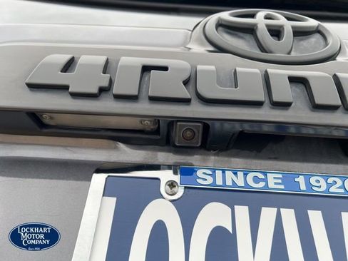 Used 2022 Toyota 4Runner TRD Off-Road Premium image 15