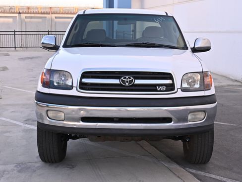 Used 2001 Toyota Tundra SR5 AWD/4WD image 10