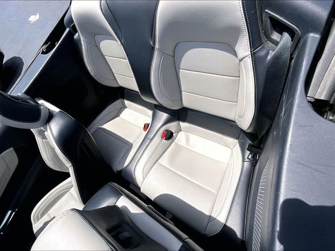 Used 2024 Ford Mustang Premium RWD image 21