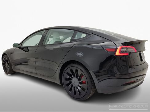 Used 2021 Tesla Model 3 Performance image 7