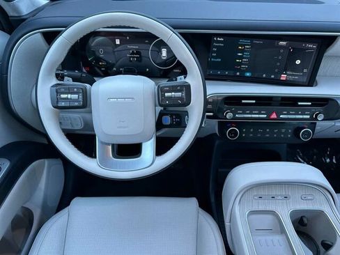 Used 2026 Hyundai Palisade Calligraphy AWD/4WD image 17