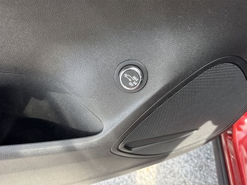 Used 2023 Buick Envision Preferred w/ Sport Touring Package image 16