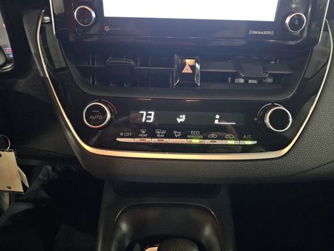 Used 2021 Toyota Corolla LE w/ Carpet Mat Package (TMS) image 22