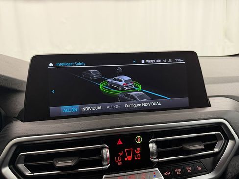 Used 2024 BMW X3 xDrive30i image 17