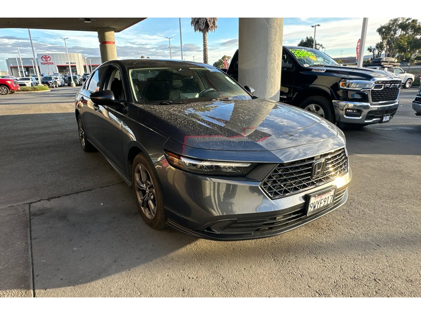 Used 2023 Honda Accord EX image 2