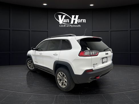 Used 2020 Jeep Cherokee Trailhawk AWD/4WD image 5