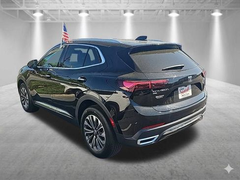 Certified 2025 Buick Envision Preferred AWD/4WD image 10