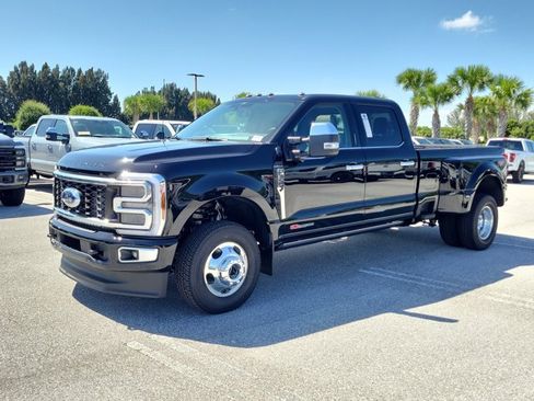 New 2026 Ford F350 Platinum w/ Platinum Plus Package AWD/4WD image 4