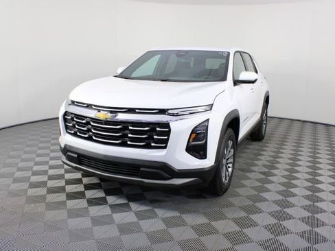 New 2026 Chevrolet Equinox LT w/ Convenience Package II FWD image 23