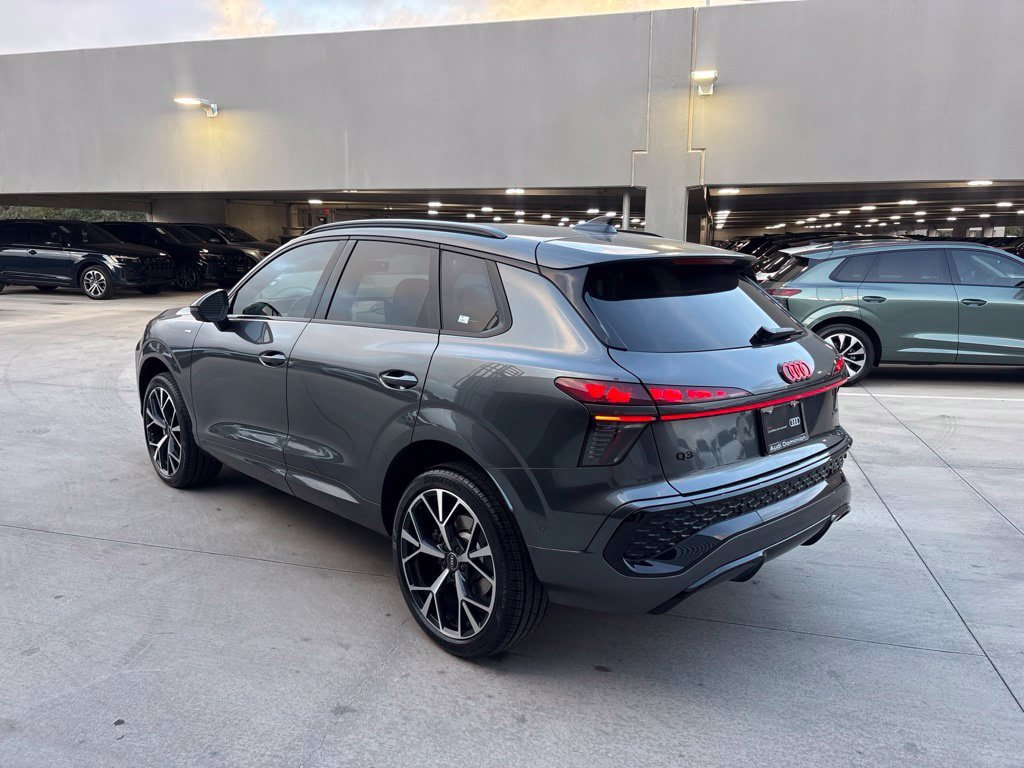 Used 2026 Audi Q3 quattro 2.0T AWD/4WD image 8