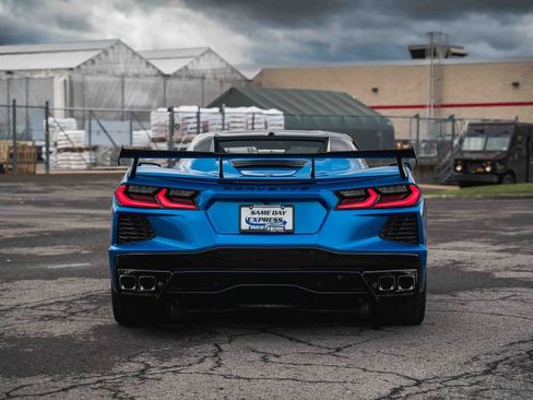 New 2025 Chevrolet Corvette Stingray image 8