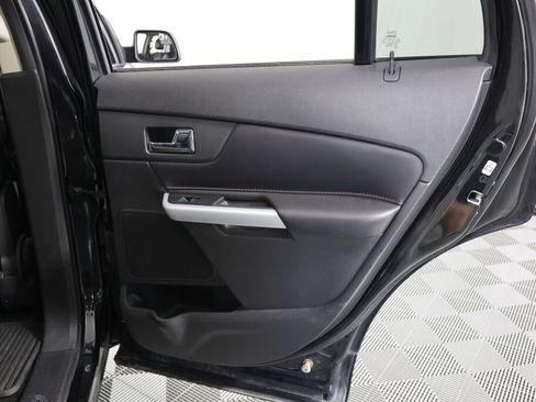 Used 2013 Ford Edge SEL AWD/4WD image 22