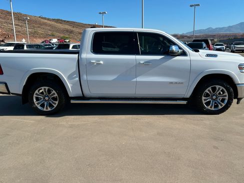 Used 2023 RAM 1500 Limited AWD/4WD image 6